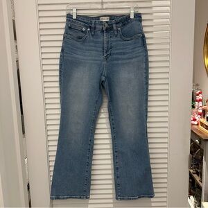 Madewell Curvy Kick Out Crop Jeans